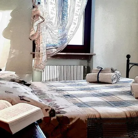 L'uliveto Apartment *