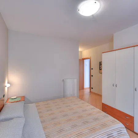 Apartment L'uliveto *