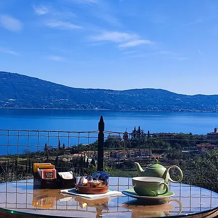 L'uliveto Apartment *